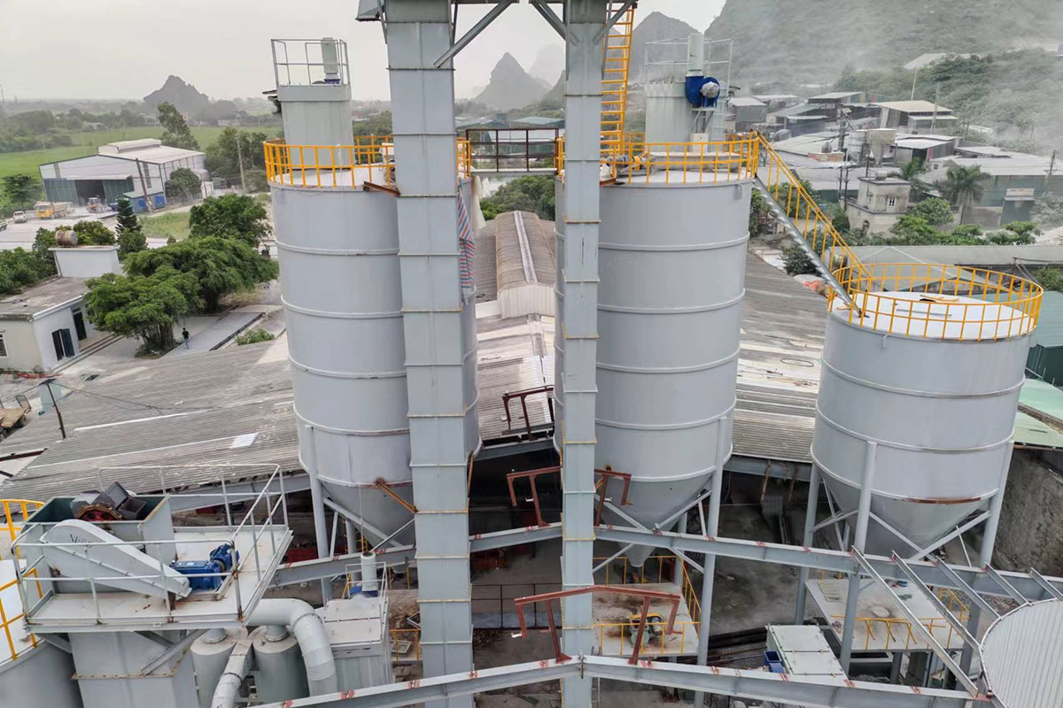 �������}���a��