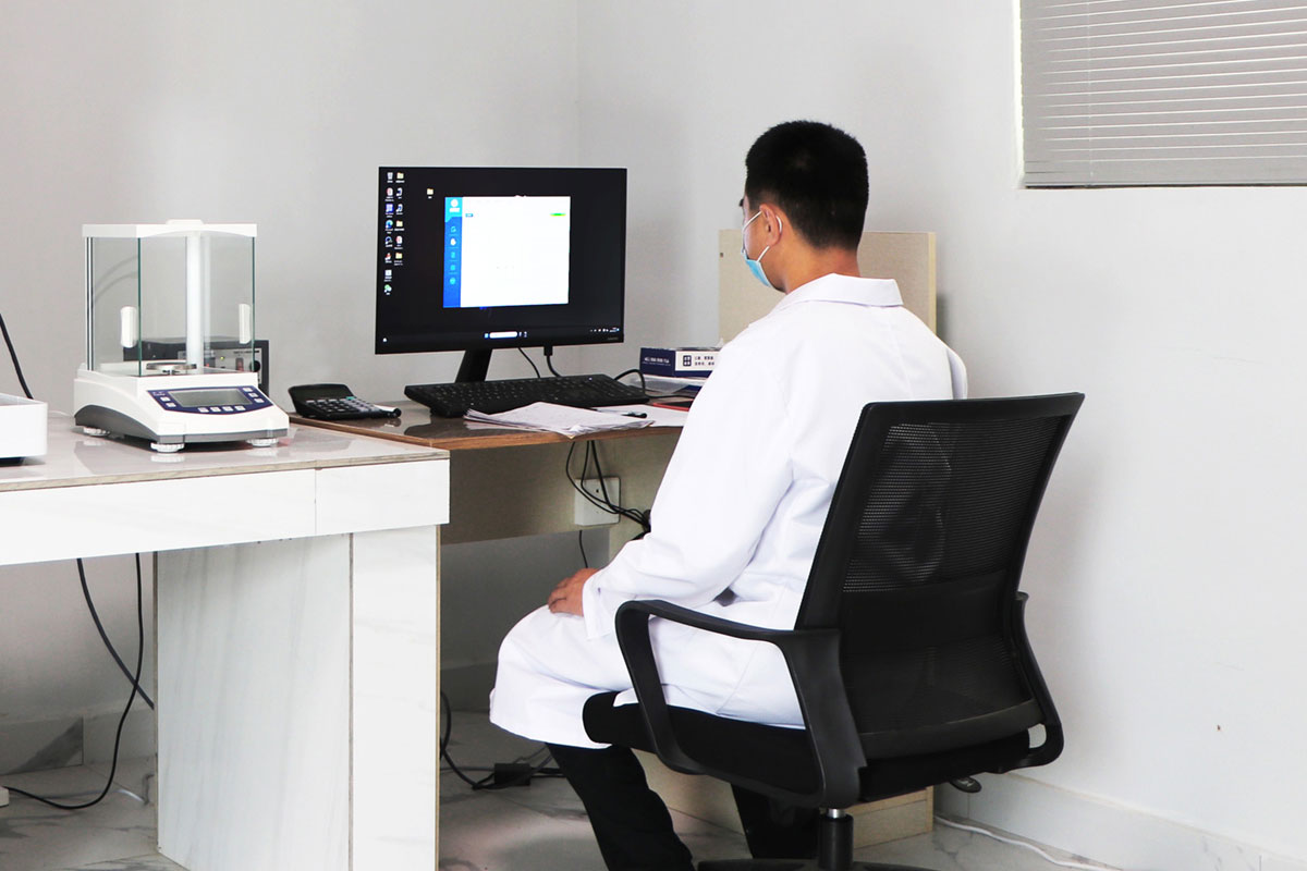 �߼��߼�(x��)�������}�о�